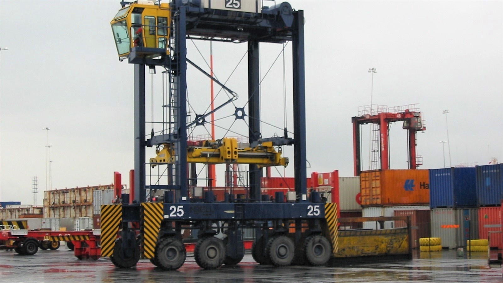 Straddle Carrier motors Straddle Carrier motors